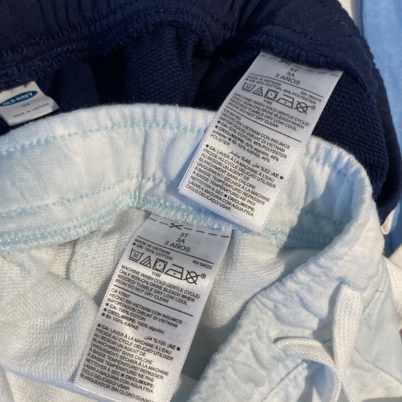 NWT Old Navy bundle for 3 years old little kid - Picture 11 of 16